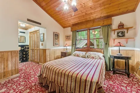 371 Sassafras Gap Road Highlands NC 28741