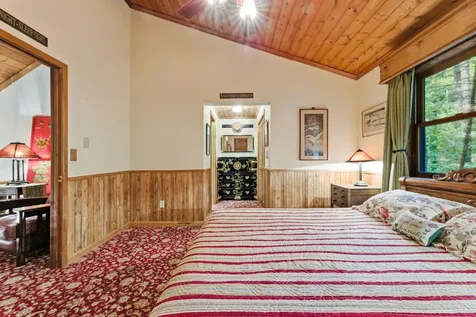 371 Sassafras Gap Road Highlands NC 28741