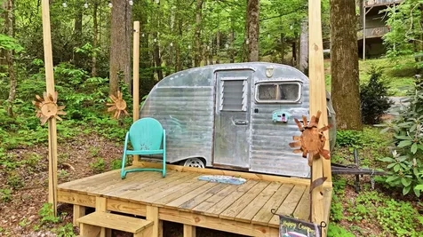 371 Sassafras Gap Road Highlands NC 28741