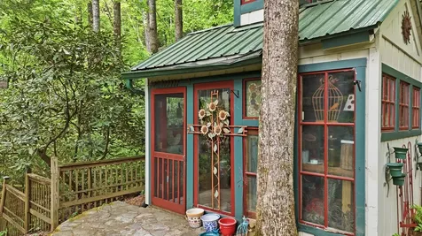 371 Sassafras Gap Road Highlands NC 28741