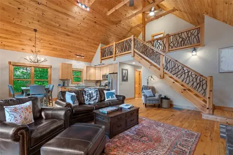34 Forest Way Highlands NC 28741