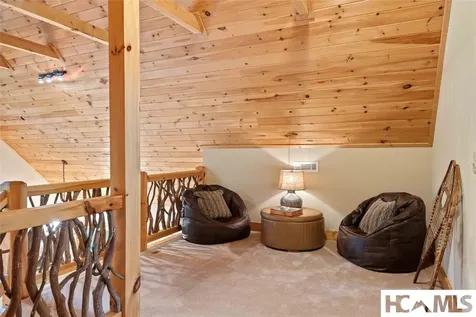 34 Forest Way Highlands NC 28741
