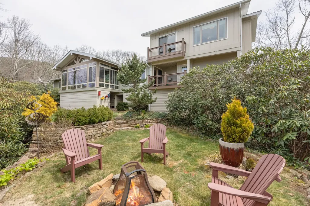 38 Rock Hill Road Highlands NC 28741