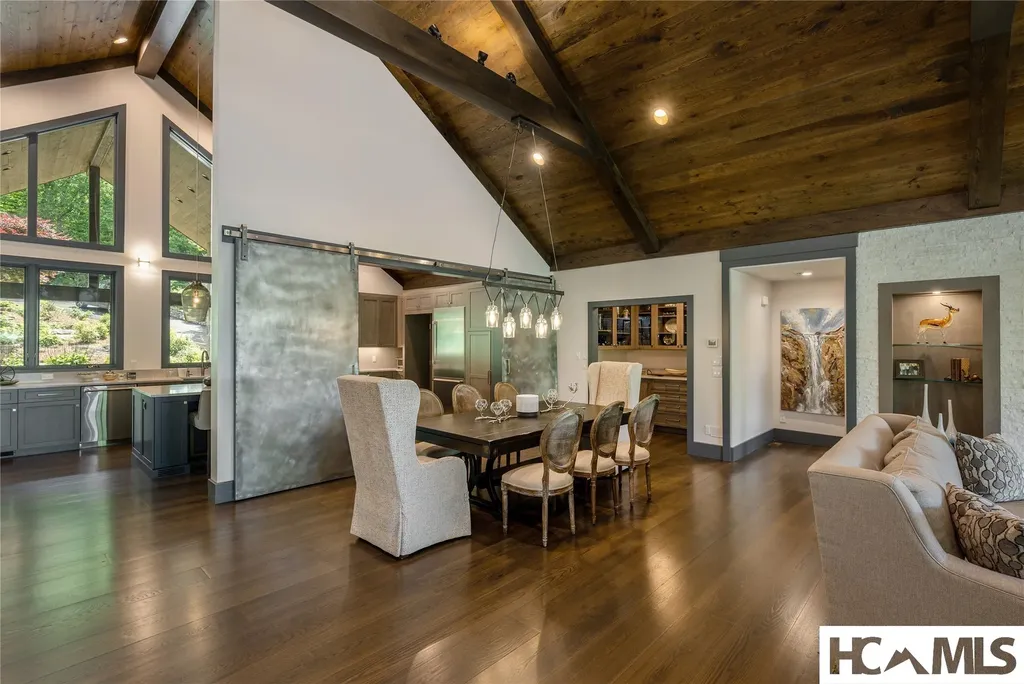 110 Spruce Lane Highlands NC 28741