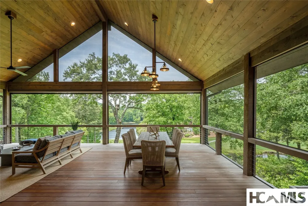 110 Spruce Lane Highlands NC 28741