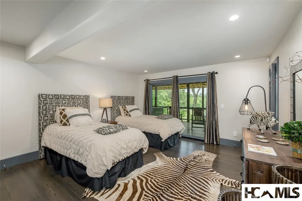 110 Spruce Lane Highlands NC 28741