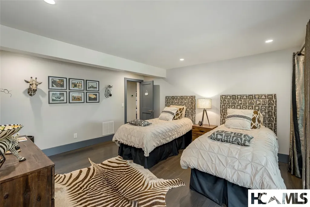 110 Spruce Lane Highlands NC 28741