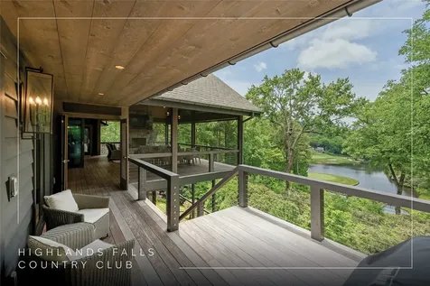 110 Spruce Lane Highlands NC 28741