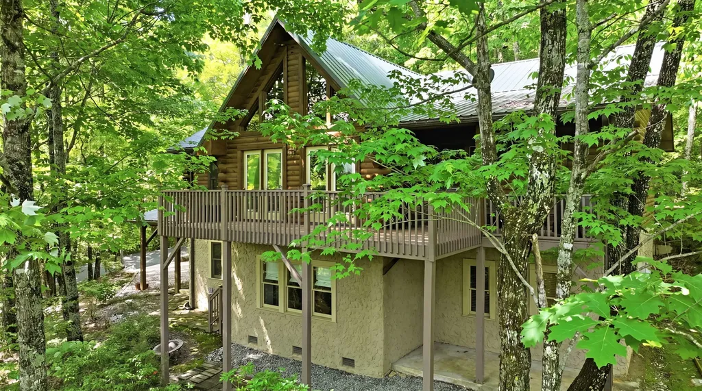 39 Bald Eagle Court Sapphire NC 28774