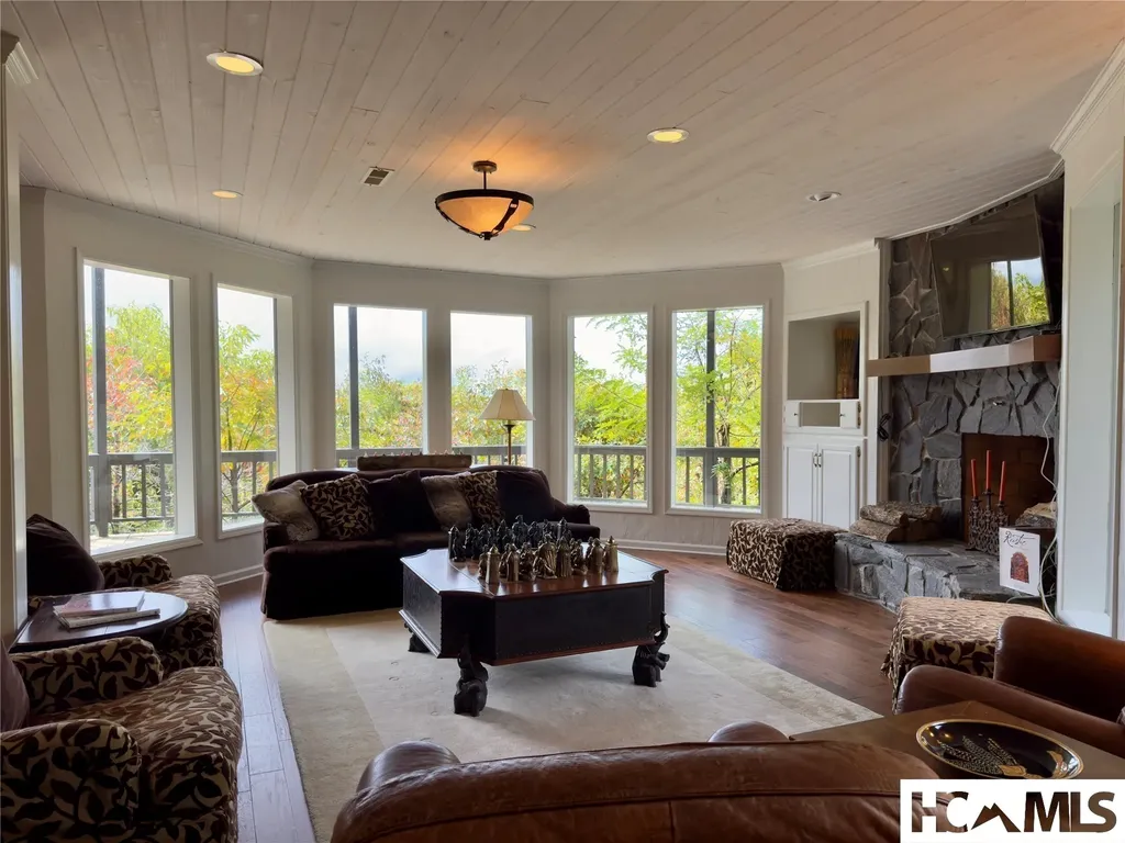 1241 King Gap Road Highlands NC 28741