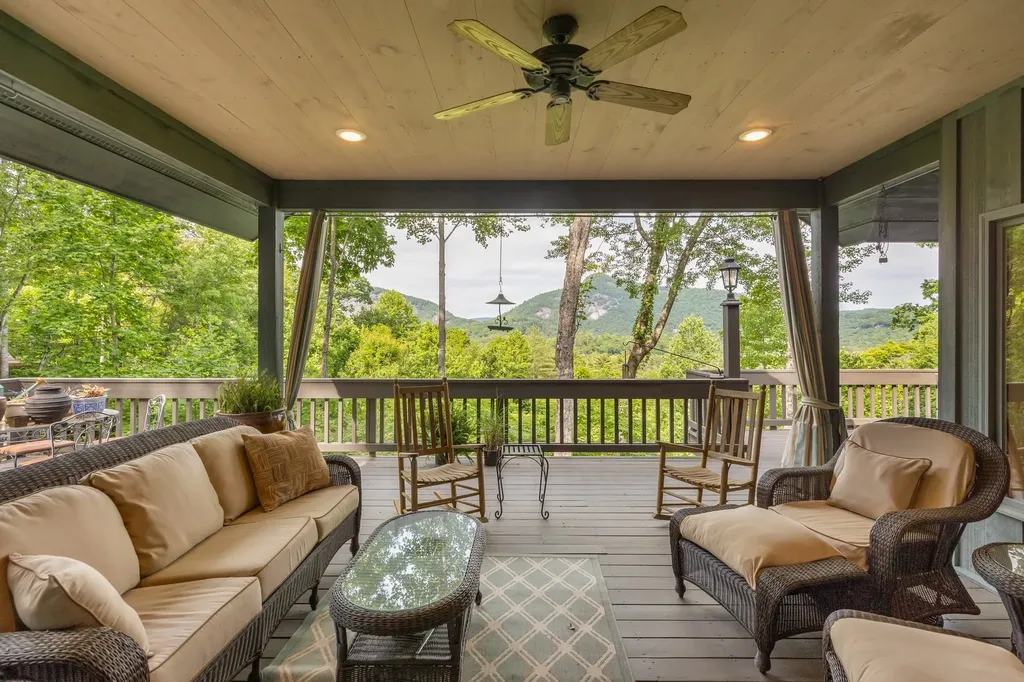 645 Heaton Forest Cashiers NC 28717