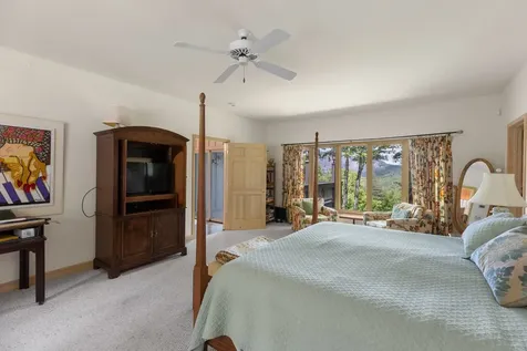 645 Heaton Forest Cashiers NC 28717