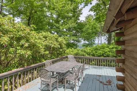 645 Heaton Forest Cashiers NC 28717