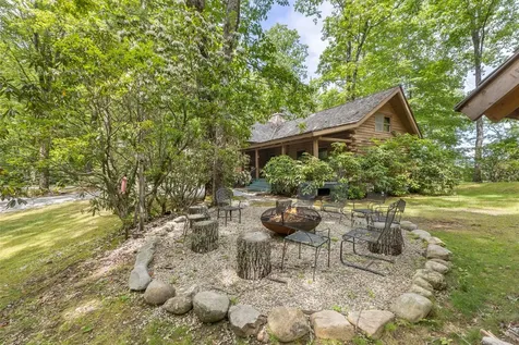 645 Heaton Forest Cashiers NC 28717