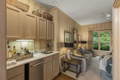 645 Heaton Forest Cashiers NC 28717