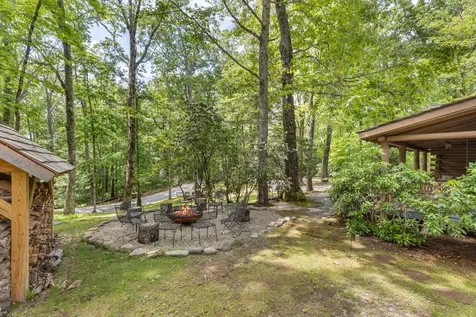 645 Heaton Forest Cashiers NC 28717
