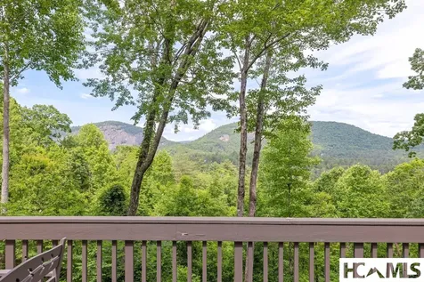645 Heaton Forest Cashiers NC 28717