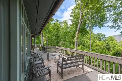 645 Heaton Forest Cashiers NC 28717