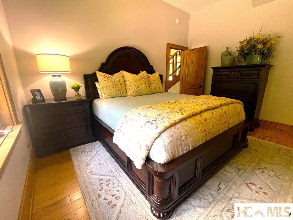 1109 Links Drive Cashiers NC 28717