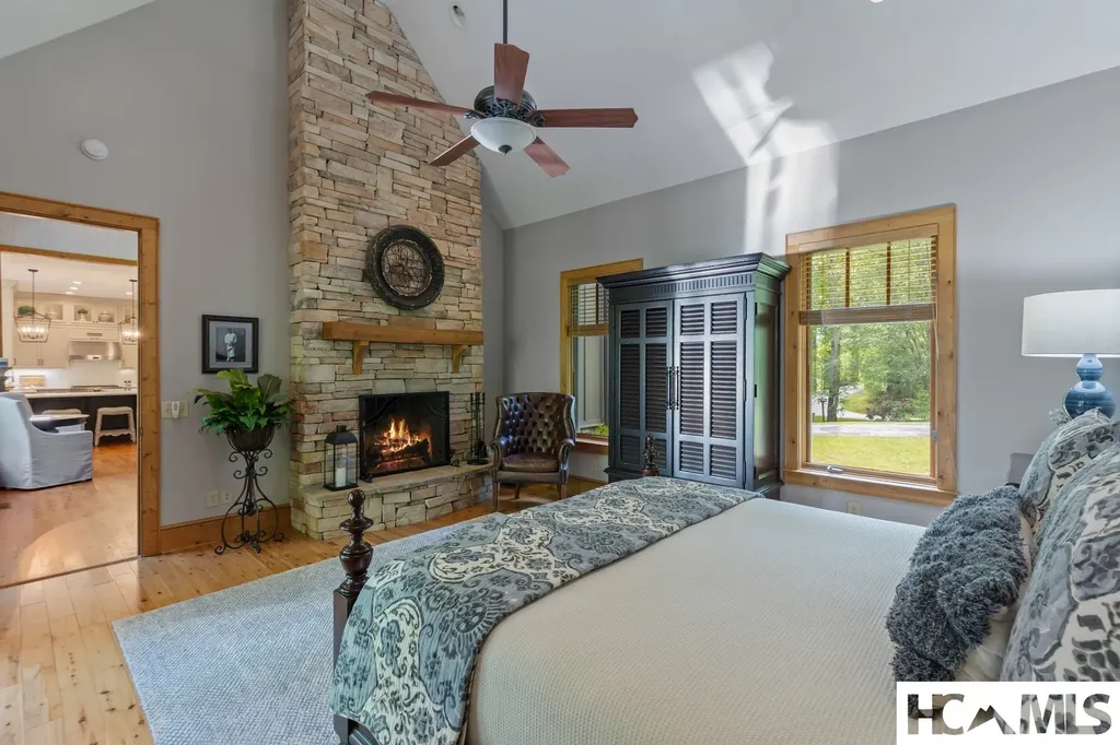 1109 Links Drive Cashiers NC 28717