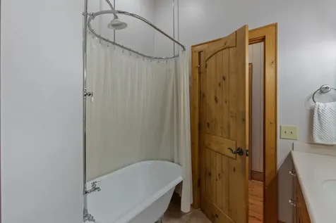 1109 Links Drive Cashiers NC 28717