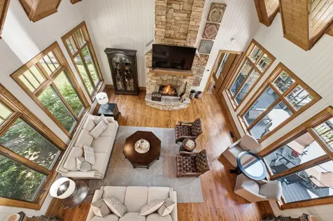 1109 Links Drive Cashiers NC 28717
