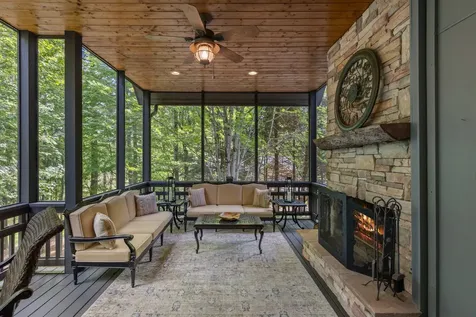 1109 Links Drive Cashiers NC 28717