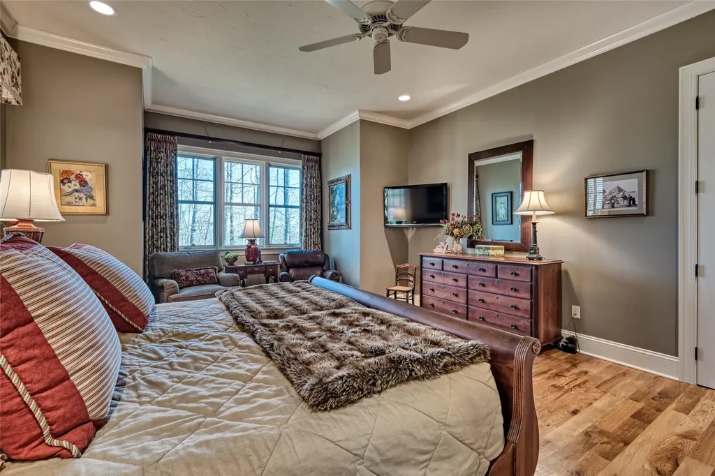 35 Creekwood Court Highlands NC 28741