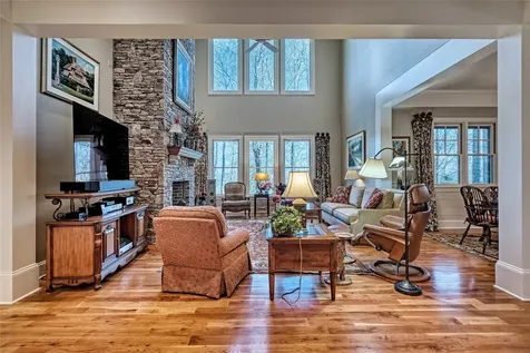 35 Creekwood Court Highlands NC 28741