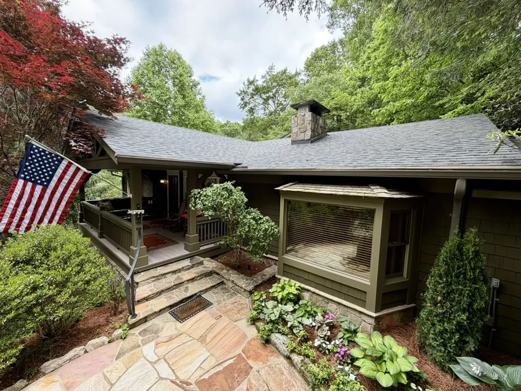 72 Moonlight Lane Highlands NC 28741