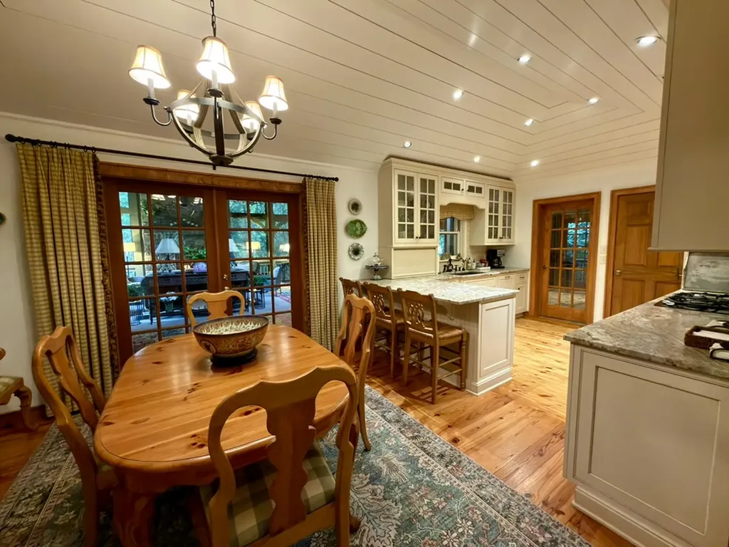 72 Moonlight Lane Highlands NC 28741