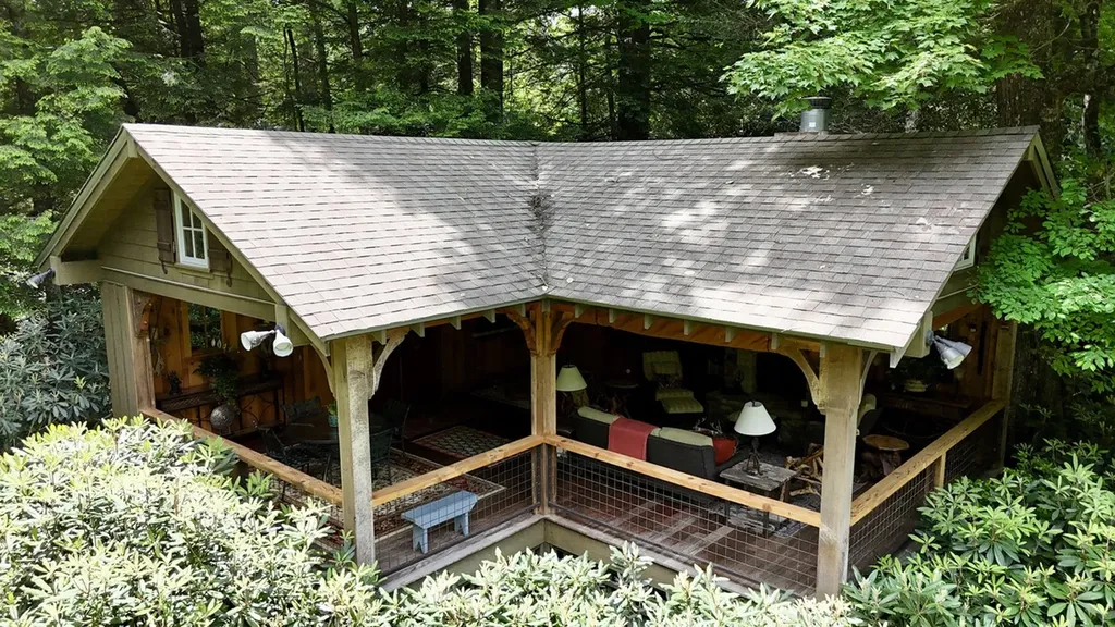 72 Moonlight Lane Highlands NC 28741