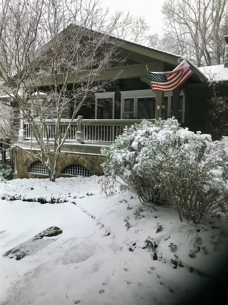 72 Moonlight Lane Highlands NC 28741