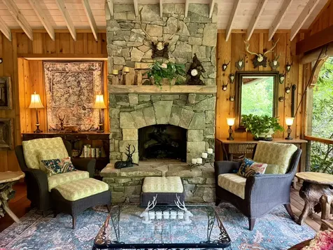 72 Moonlight Lane Highlands NC 28741