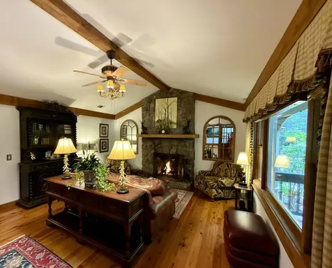 72 Moonlight Lane Highlands NC 28741