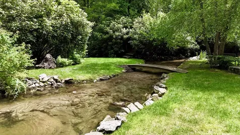 72 Moonlight Lane Highlands NC 28741