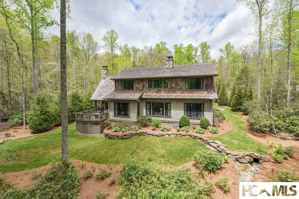 137 Ivygate Lane Cashiers NC 28717