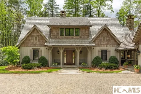137 Ivygate Lane Cashiers NC 28717
