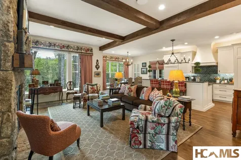 137 Ivygate Lane Cashiers NC 28717
