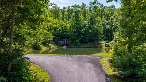 2530 Pilot Knob Road Glenville NC 28736