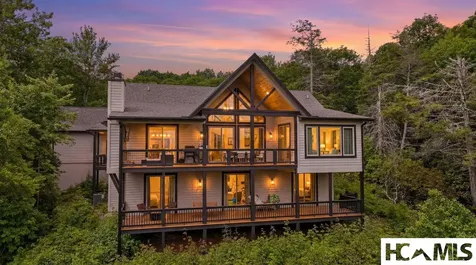 2276 Breedlove Road Glenville NC 28736