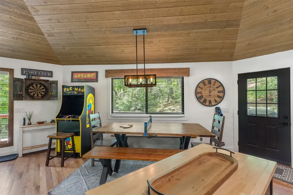 205 Skyline Lodge Road Highlands NC 28741