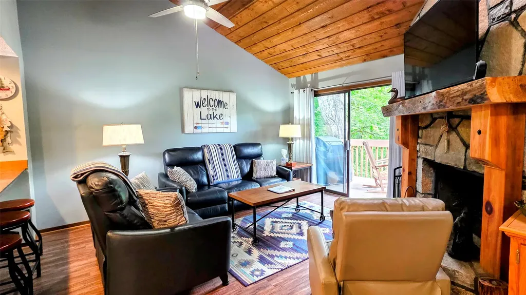 19 Emerald Road Sapphire NC 28774