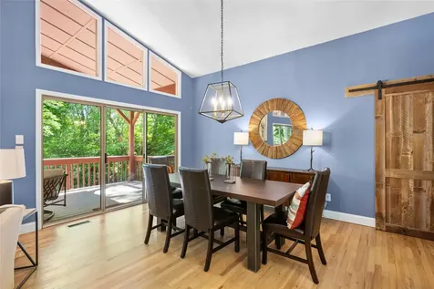 522 Toxaway Court Lake Toxaway NC 28747