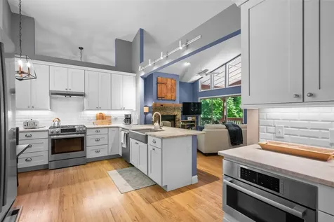 522 Toxaway Court Lake Toxaway NC 28747