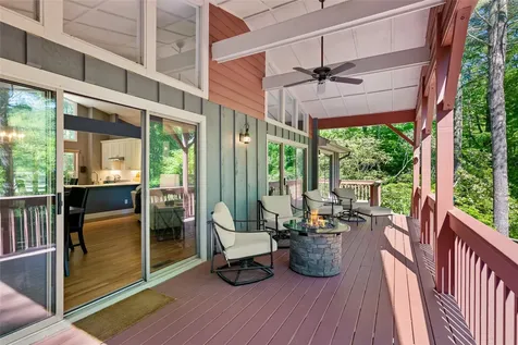 522 Toxaway Court Lake Toxaway NC 28747