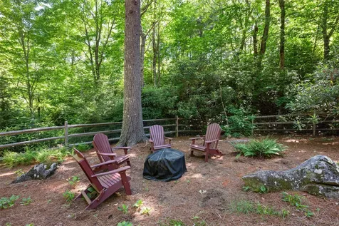 522 Toxaway Court Lake Toxaway NC 28747