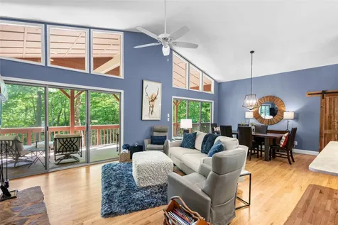 522 Toxaway Court Lake Toxaway NC 28747