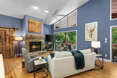 522 Toxaway Court Lake Toxaway NC 28747