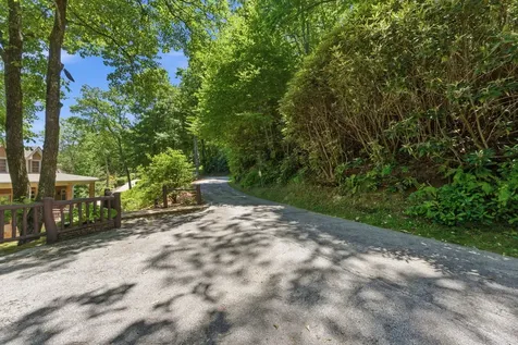 Lot 4 Highlands Point Highlands NC 28741